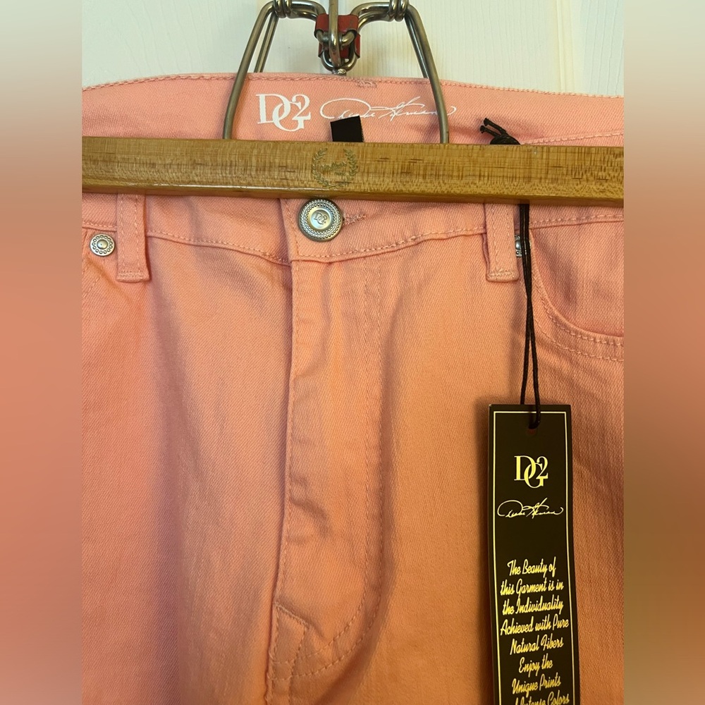 Any 3DG2 at $28 w/$4.99 shipping DIANE GILMAN DISTRESSED FLORAL ANKLE JEANS NWTS - Picture 9 of 10